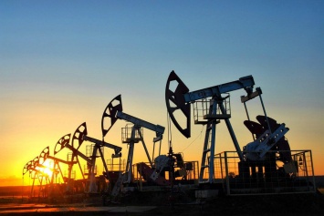 Цены на нефть снизились на фоне опасений о спросе
