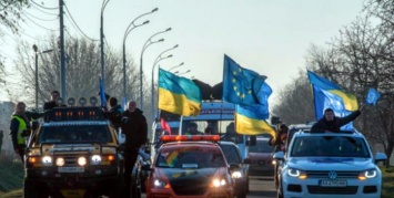 Дело Майдана - оправдана судья, судившая участников автопробега в Межигорье (ФОТО)