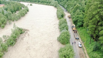Паводок был неизбежен: эколог назвала настоящую причину наводнения на Прикарпатье