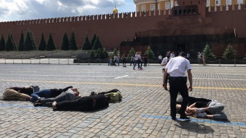 В России устроили дерзкую акцию против "обнуления" Путина, начались задержания: фото и видео