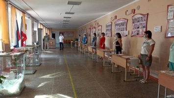 Почти 82% крымчан приняли участие в голосовании по поправкам в Конституцию РФ
