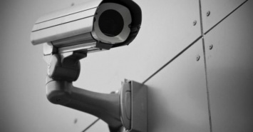Киевляне предлагают установить камеры в кабинетах чиновников