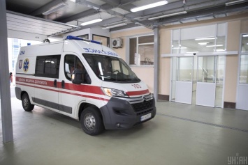 В курортной Кирилловке произошло отравление на базе отдыха, 15 человек в больнице
