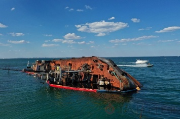 Ильичевский судоремонтный завод не будет ремонтировать танкер Delfi