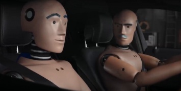 Mercedes-Benz снял комедийный сериал о жизни манекенов для краш-тестов (ВИДЕО)