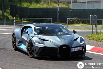 Самый экстремальный гиперкар Bugatti засняли на тестах