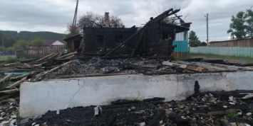 Жители забайкальского поселка сожгли администрацию, пытаясь ограбить офис микрозаймов