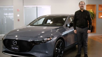 Новую Mazda3 с турбомотором показали на видео
