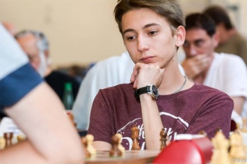 Николаевец Бортник на 245-й позиции рейтинга сильнейших шахматистов планеты