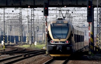 В Чехии при столкновении пассажирских поездов погибли три человека