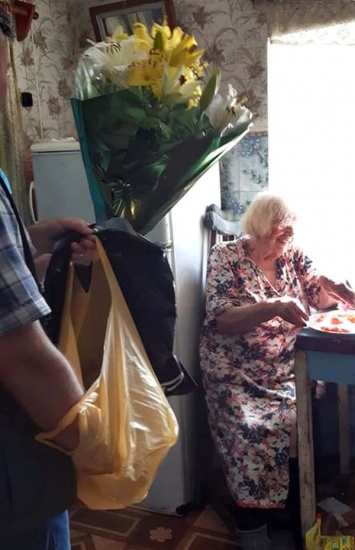 Вчера жительницу Марганца поздравляли со 100-летием