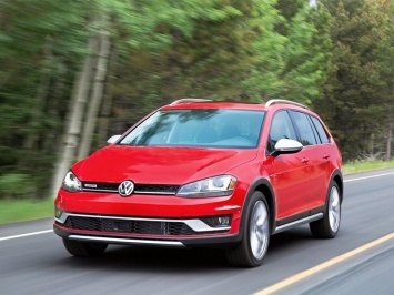 Вседорожный Volkswagen Golf нашли на тестах