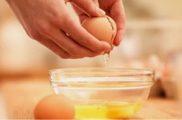 Эксперты рассказали, что нельзя делать при готовке яиц