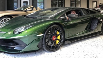 Владельцем шикарного Lamborghini в Ровно оказался кандидат в депутаты от "Слуги народа"