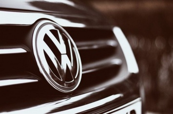 Volkswagen тестирует «внедорожную» версию Golf Alltrack