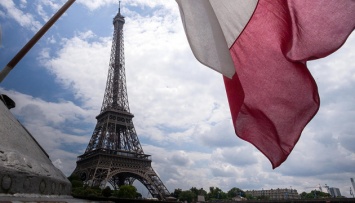 Более чем три четверти французов хотят еще больше налогов для богачей