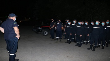 Новый отряд спасателей из Днепропетровщины отправился тушить пожар в Луганской области