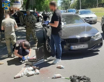СБУ блокировала на Днепропетровщине масштабную контрабанду лекарственных средств с содержанием прекурсоров