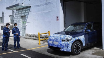 BMW объявила дату премьеры электрического кроссовера iX3