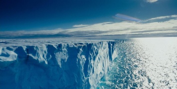 Перечислены плюсы для России от таяния ледников в Арктике