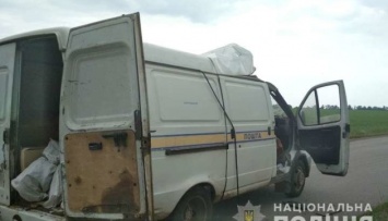 Нападение на авто Укрпочты: сегодня суд будет избирать меру пресечения