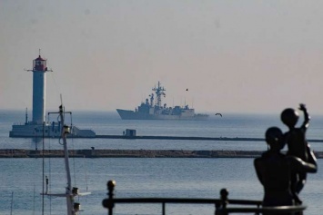 Корабли НАТО зайдут в порт Одессы