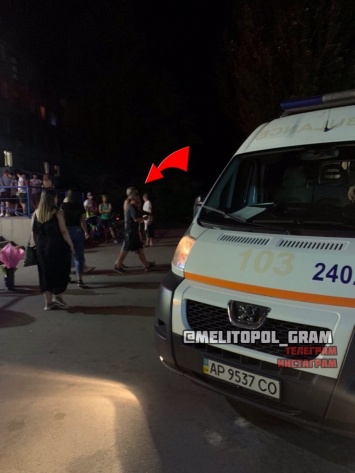 В Мелитополе возле супермаркета произошла потасовка