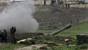 Баку заявляет об артиллерийском обстреле на границе со стороны Армении