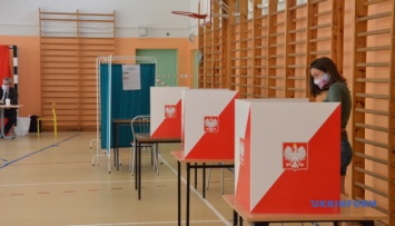 В Польше - высокая явка во втором туре президентских выборов