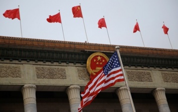 Китай ответил США на санкции против чиновников