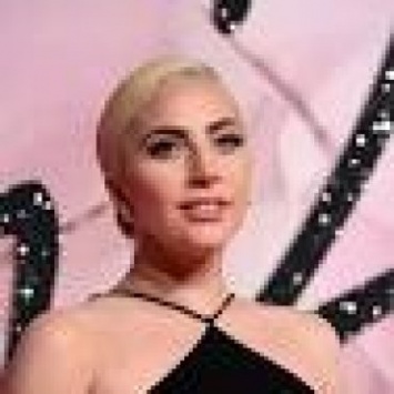Певица Леди Гага - лицо нового аромата духов от Valentino