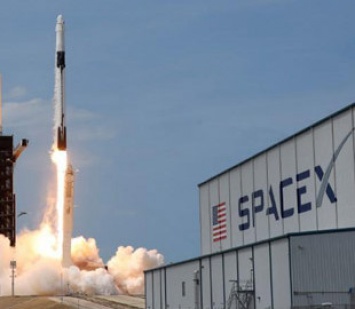 SpaceX отложила запуск ракеты Falcon 9 с южнокорейским военным спутником