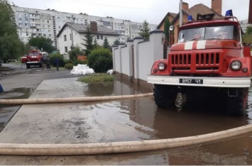 В Харькове 5 районов пострадали от наводнения