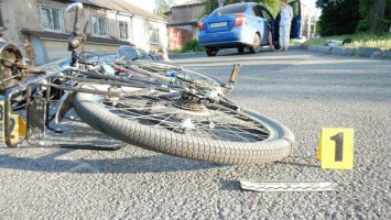 В Днепре на Выборгской Chevrolet насмерть сбил велосипедиста: полиция ищет свидетелей