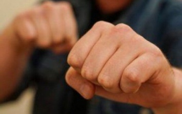 Херсонские полицейские оперативно задержали преступников, которые ограбили мужчину с ограниченными возможностями