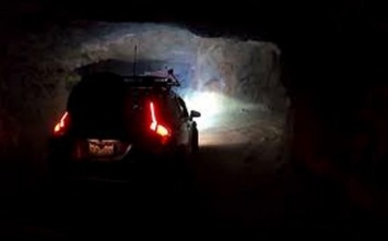 Внедорожная Хонда Джаз способна ездить по пещерам (ВИДЕО)
