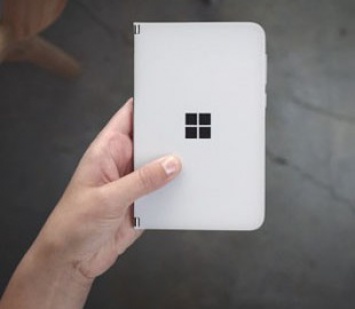 Работающий Microsoft Surface Duo показали на новых снимках