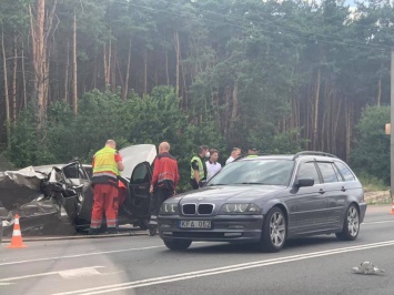 В Киеве на Столичном шоссе, где в ДТП погибла семья, произошла новая авария: сообщают о жертвах