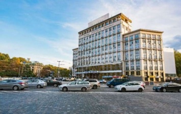Киевский отель "Днепр" продали на аукционе за 40 млн долларов