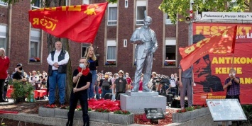 В Польше пожаловались на памятник Ленину в Германии