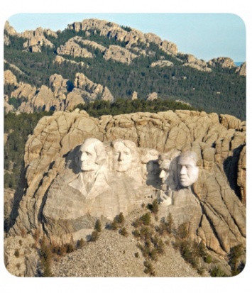 Рэпер Канье Уэст дорисовал себя рядом со скульптурами президентов США на горе Рашмор. Фото