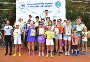 Теннисные корты в Николаеве приняли турнир первой категории ФТУ