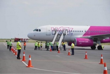Запорожский аэропорт принял первый рейс венгерского лоукоста Wizz Air