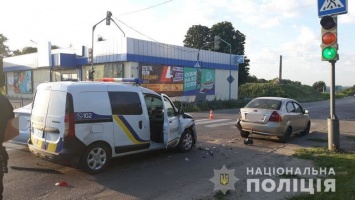 В Краснограде «копы» гнались за пьяным водителем «Chevrolet Аveo» и попали в ДТП, - ФОТО