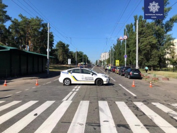 На Лесном перекрыли улицу из-за подозрительного пакета