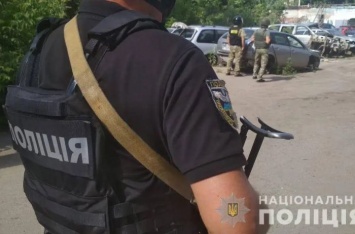 Снова захвата заложников, теперь в Полтаве: проводится спецоперация. ФОТО, ВИДЕО