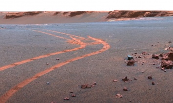 Неземные пейзажи Марса: блогеры смонтировали первый 4K-фильм с поверхности планеты (видео)
