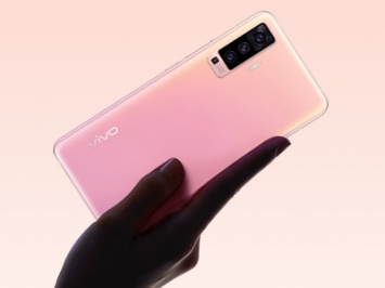 Vivo X50 с продвинутой камерой поступил в продажу в России