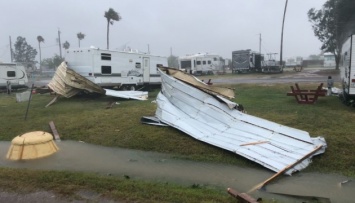 Ураган "Ханна" достиг побережья Техаса