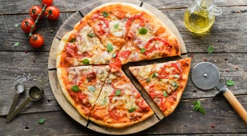 Двойной объем пиццы не влияет на здоровье в краткосрочной перспективе